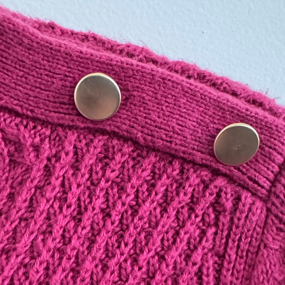 Talbots Warm Pink Sweater with Shoulder Buttons - Picture 6 of 10